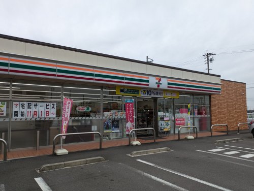 コンビニ　セブンイレブン岐阜柳津流通センター店（コンビニ）まで1620m