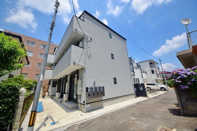ＪＲ京浜東北線 大宮駅 徒歩11分 築6年