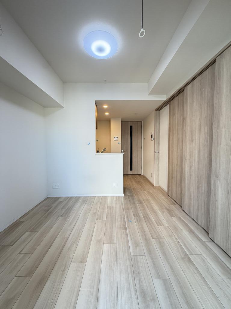 都営三田線 板橋区役所前駅 徒歩5分 14階建 築6年の居間写真