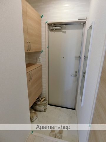 ＪＲ東海道本線 沼津駅 徒歩22分 3階建 築7年の玄関写真