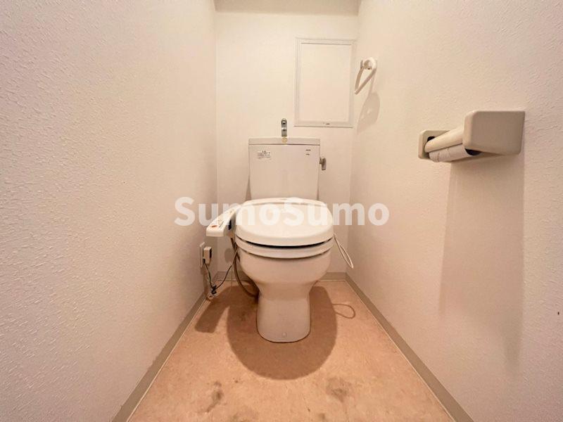 トイレ　ゆったりとした空間のトイレです