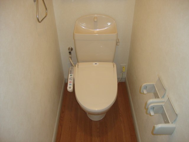 トイレ　図面と現状に相違がある場合には現状を優先