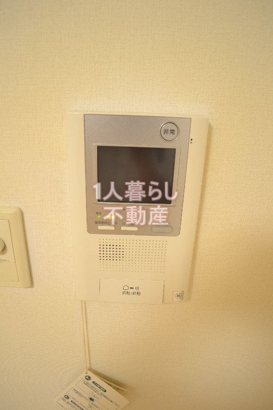 セキュリティ　モニター付きインターホンです