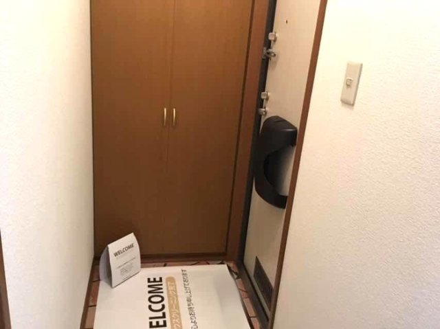 ヴィラグレイスAの玄関写真