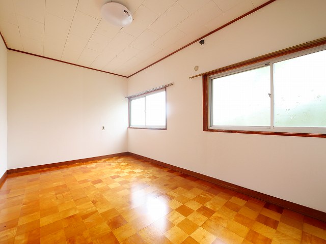 奈良県奈良市七条1丁目 戸建の内装写真