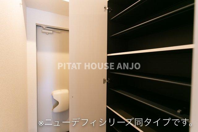 収納　ちょっとした収納スペースも充実しています