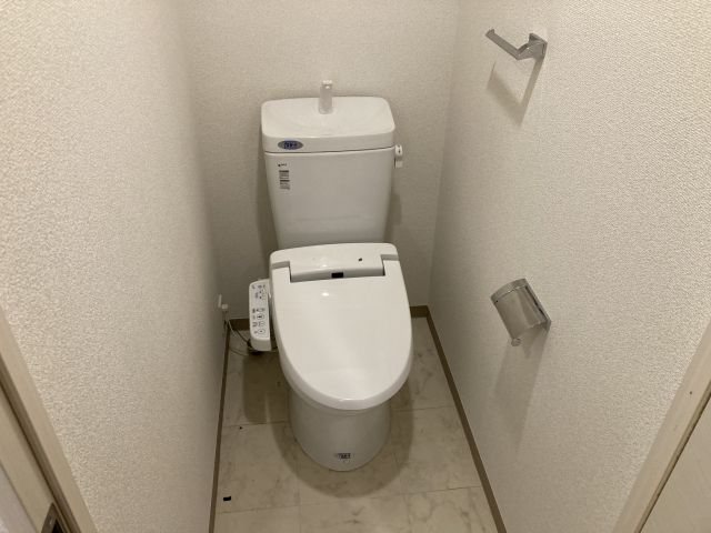 ZOOM市谷本村町のトイレ写真
