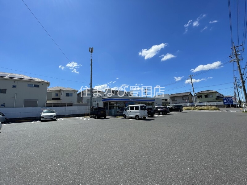 コンビニ　ローソン高浜神明町店（コンビニ）まで157m