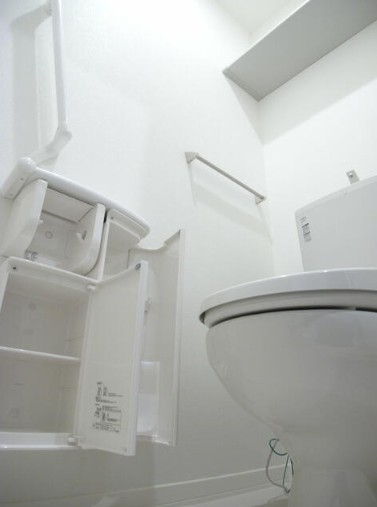 ＪＲ総武線 船橋駅 徒歩4分 3階建 築11年のトイレ写真