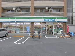 コンビニ　ファミリーマート 西亀有二丁目店（コンビニ）まで109m
