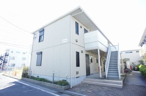 プリ ソレアードの外観写真