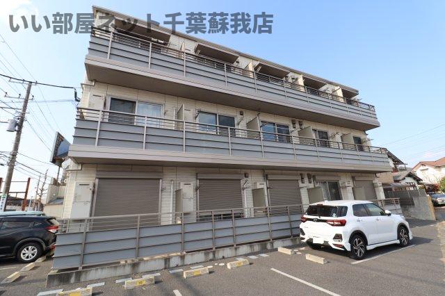 建物外観　落ち着いた雰囲気の外観です