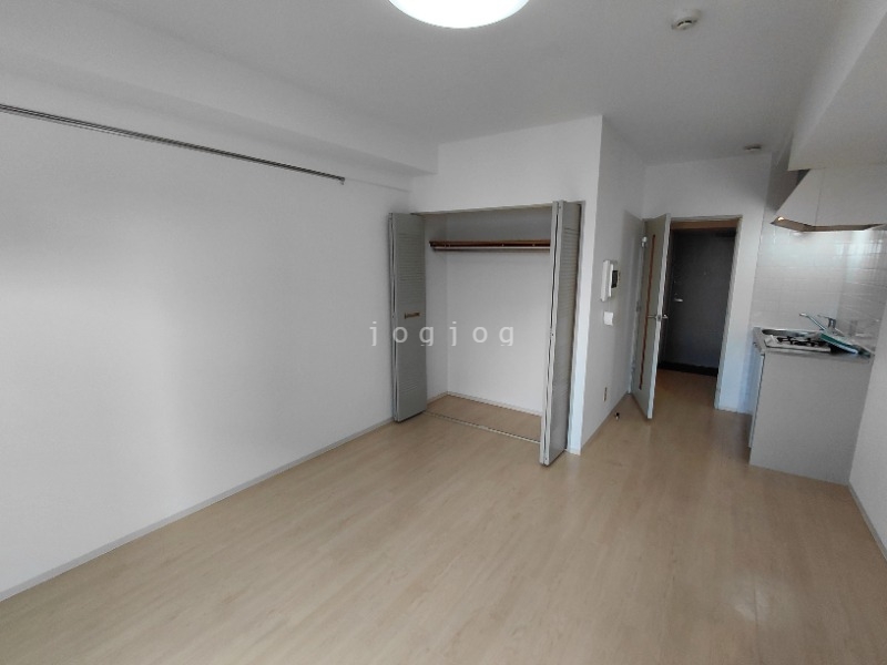 その他部屋・スペース　日当たりの良い明るいお部屋です。