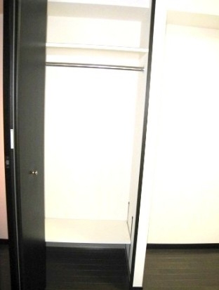 収納　※別部屋の参考写真です。