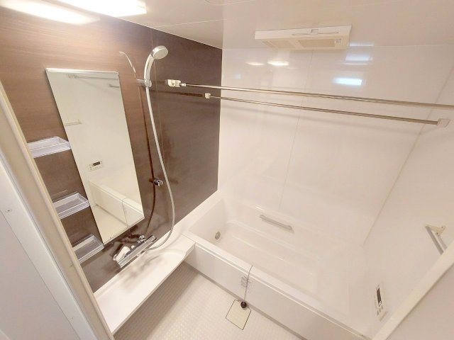 バス・シャワールーム　★１坪バス★ゆったりと寛げます★