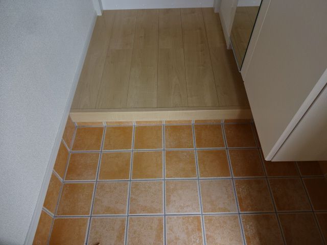 サンクスSの玄関写真