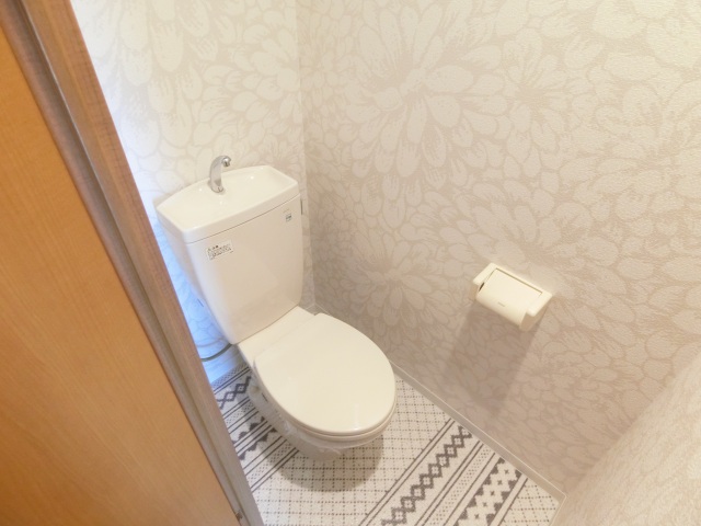 CARMELのトイレ写真