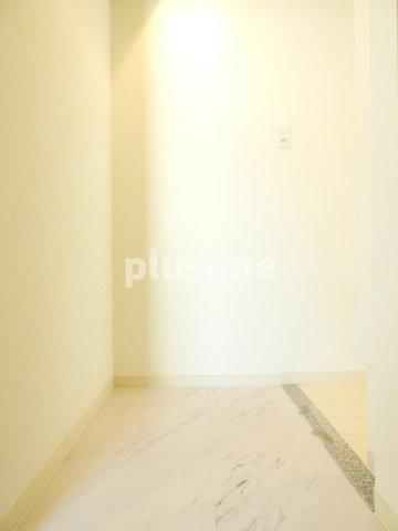 クレビオス南堀江の玄関写真