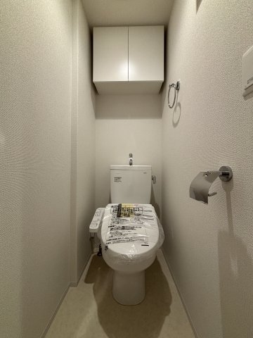 ＪＲ大阪環状線 芦原橋駅 徒歩6分 13階建 築1年のトイレ写真