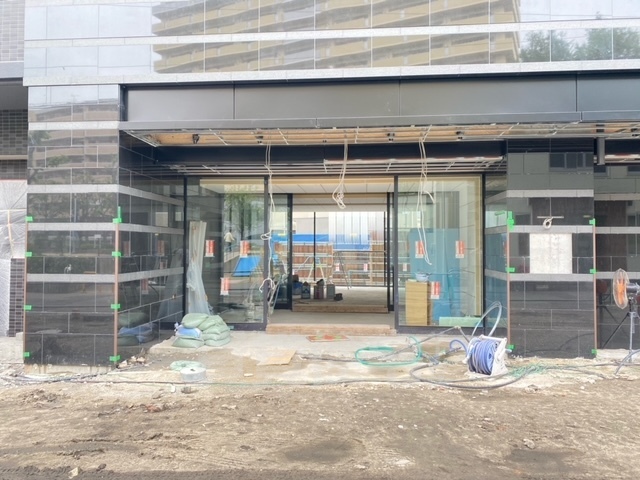 地下鉄御堂筋線 西中島南方駅 徒歩8分 12階建 築5年の外観写真