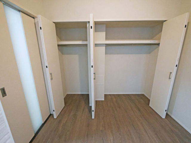 収納　洋室内クローゼット