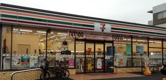 コンビニ　セブンイレブン目黒碑文谷3丁目店（コンビニ）まで187m