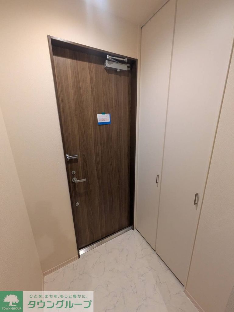 玄関　玄関