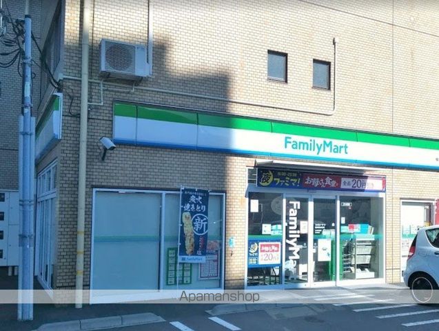 コンビニ　ファミリーマート　横須賀衣笠店（コンビニ）まで1458m
