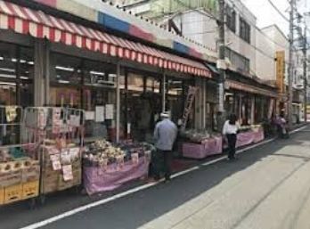スーパー　株式会社十字屋商店（スーパー）まで590m