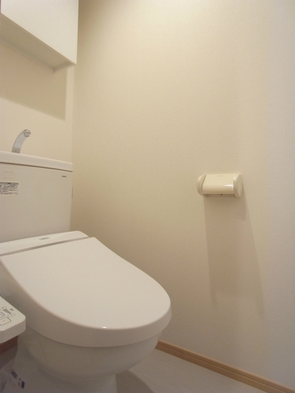 トイレ　落ち着いたトイレです
