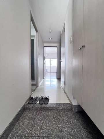エムティースクエア吉塚駅前の玄関写真