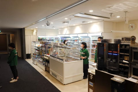 コンビニ　セブンイレブン東京ポートシティ竹芝店（コンビニ）まで278m