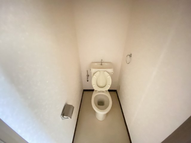 ファルネーゼ鵤のトイレ写真
