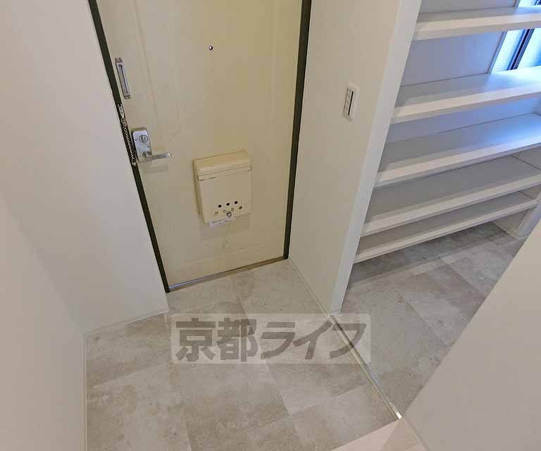 メロディーハイム長岡京の玄関写真
