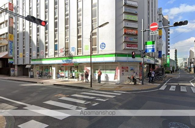 コンビニ　ファミリーマート中山下北店（コンビニ）まで285m