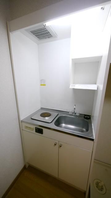 東武東上線 北坂戸駅 徒歩18分 2階建 築29年のキッチン写真