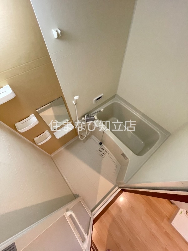 バス・シャワールーム　同型別部屋写真