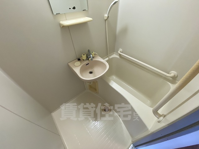プラウデストの風呂写真