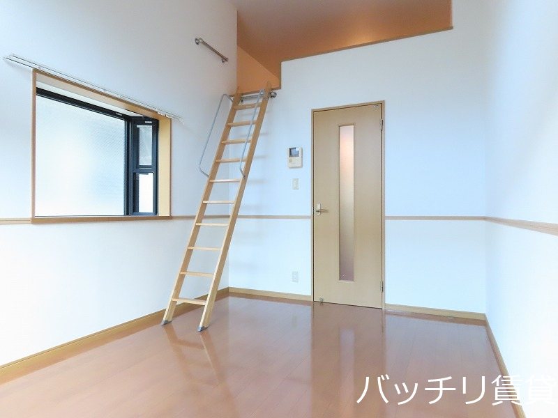 居室・リビング　同シリーズの別号室の画像。現況優先