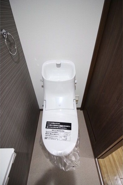 カトレア本通11のトイレ写真