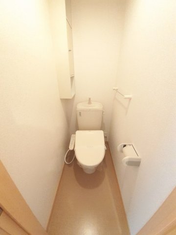 トイレ　トイレもきれいです