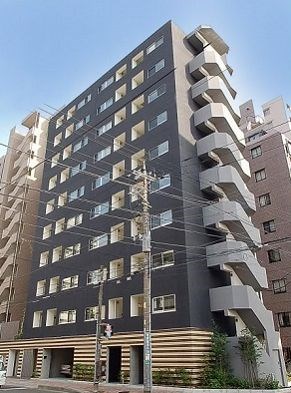 藤沢市藤沢のマンションの建物外観