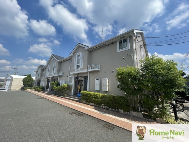 建物外観　「ビバ・ユズ」、現地待ち合わせでのご案内も可能です。