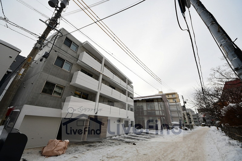 北海道札幌市豊平区平岸一条７（マンション）の賃貸物件の外観