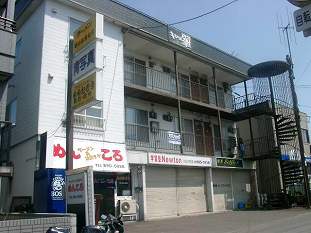 札幌市厚別区厚別南のアパートの建物外観