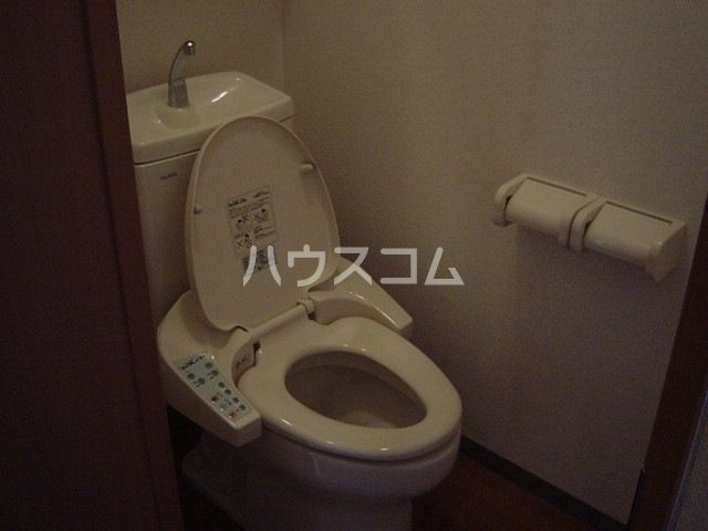 【足柄上郡大井町上大井のアパートのトイレ】