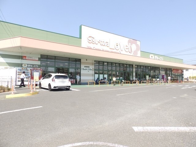 【津市久居小野辺町のアパートのスーパー】