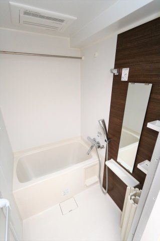 バス・シャワールーム　参考写真（同物件別部屋）