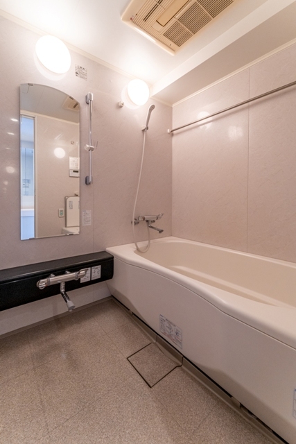 バス・シャワールーム