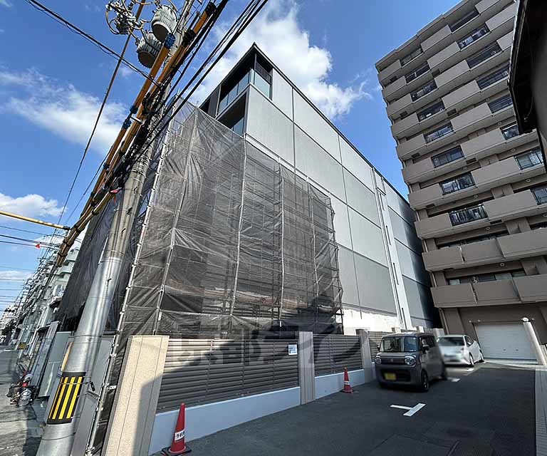 その他　・建築中